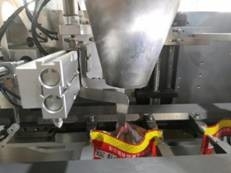 DrehNahrungsmittel-Verpackmaschine Premade-Beutel der körnchen-1000g horizontal