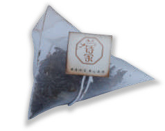 Kaffee-vertikales automatisches Körnchen-Verpackungsmaschine-Kräuter- Teeblatt kleines Nylon-Pyramide