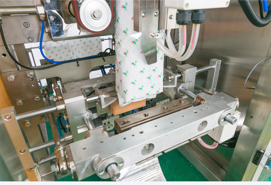 Mittlere automatische vertikale Verpackungsmaschine-Körnchen sät Nuss-Vibrationsplatte