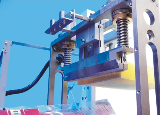 Austauschen des automatischen horizontalen Fluss-Verpackungsmaschine-Keil-Gerätes